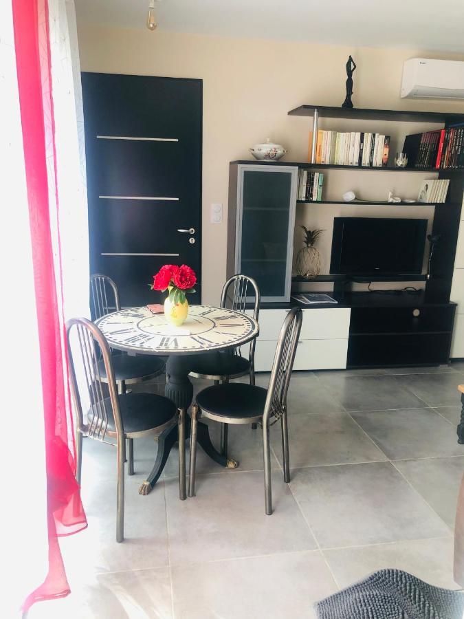 T2 Aile De Villa Et Spa-Jacuzzi Prive Et Illimite Et Plateau D'Acceuil Offert! Camps-la-Source Exteriér fotografie